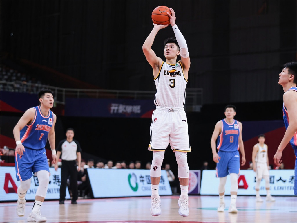 张宁开场火力全开 三分干拔精准命中 一名球员在开局阶段的出色发挥,往往能带动